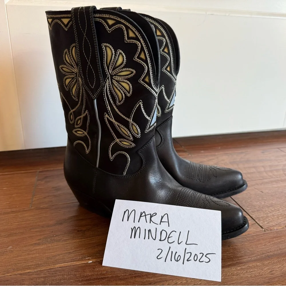 Golden Goose Wish Star Boot in Black and Yellow Embroidery 7 - Picture 2 of 10